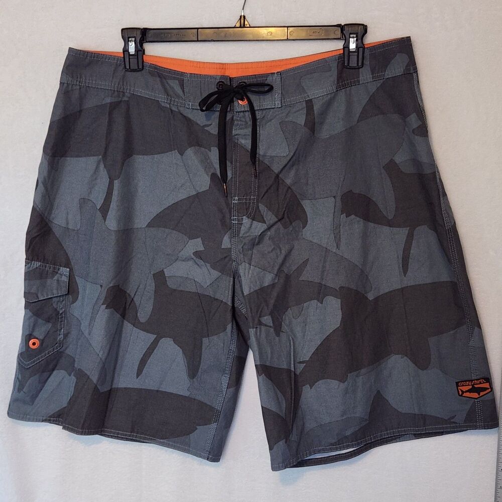 NWT Crazy Shirts Hawaii Men's 40 10.5" Gray Shark Camo Board Shorts Surf